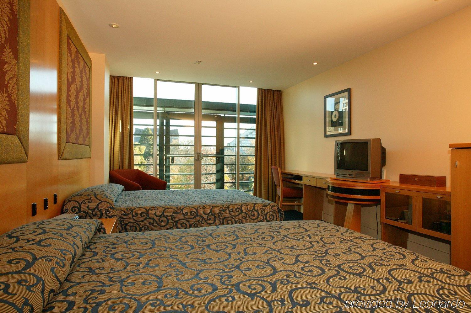 Copthorne Hotel Christchurch Central Экстерьер фото