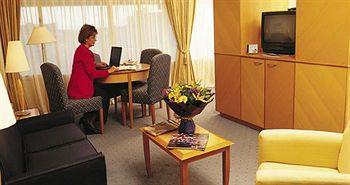 Copthorne Hotel Christchurch Central Экстерьер фото